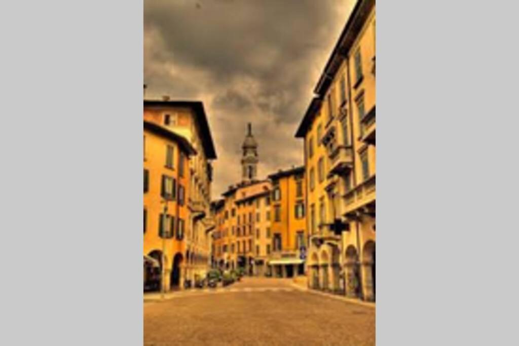Entire Flat, Independent Entrance, 20 Mins To Bgy - Bergamo Milan Airport Nembro Exterior foto