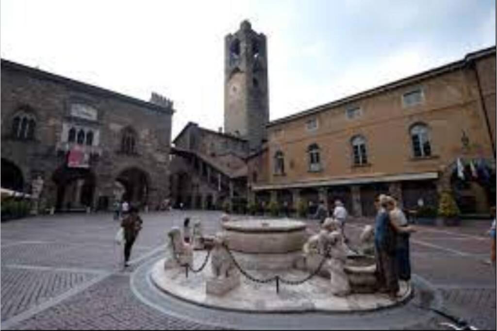 Entire Flat, Independent Entrance, 20 Mins To Bgy - Bergamo Milan Airport Nembro Exterior foto