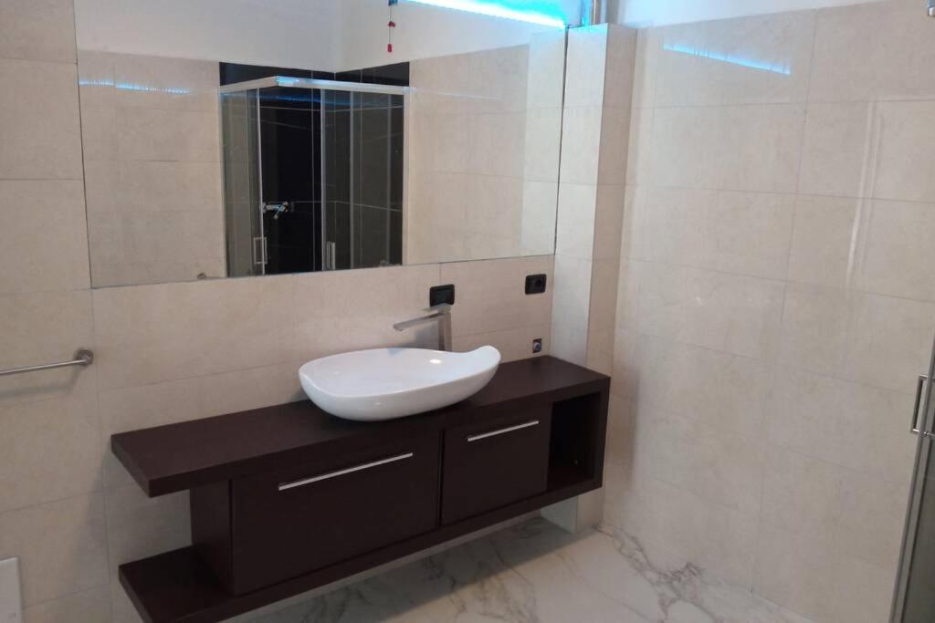 Entire Flat, Independent Entrance, 20 Mins To Bgy - Bergamo Milan Airport Nembro Exterior foto